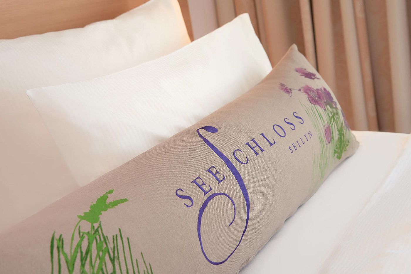 [Translate to Englisch:] Buchen Sie über unser Onlinebuchungsportal Ihr Wuschzimmer